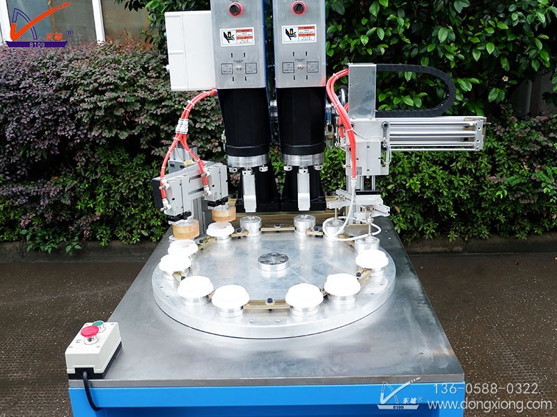 轉(zhuǎn)盤式自動超聲波焊接機 12工位 轉(zhuǎn)盤式自動超聲波焊接機