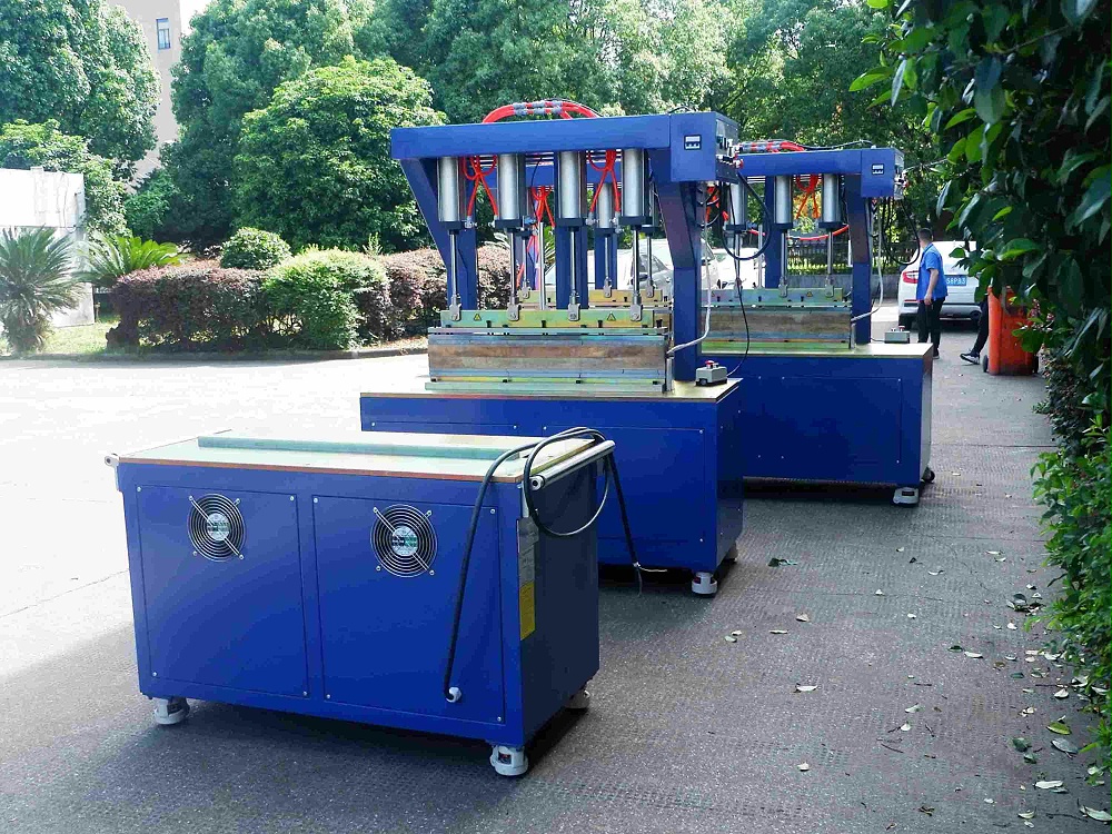 ptfe膜材熱合機(jī) 非標(biāo) ptfe膜材熱合機(jī)