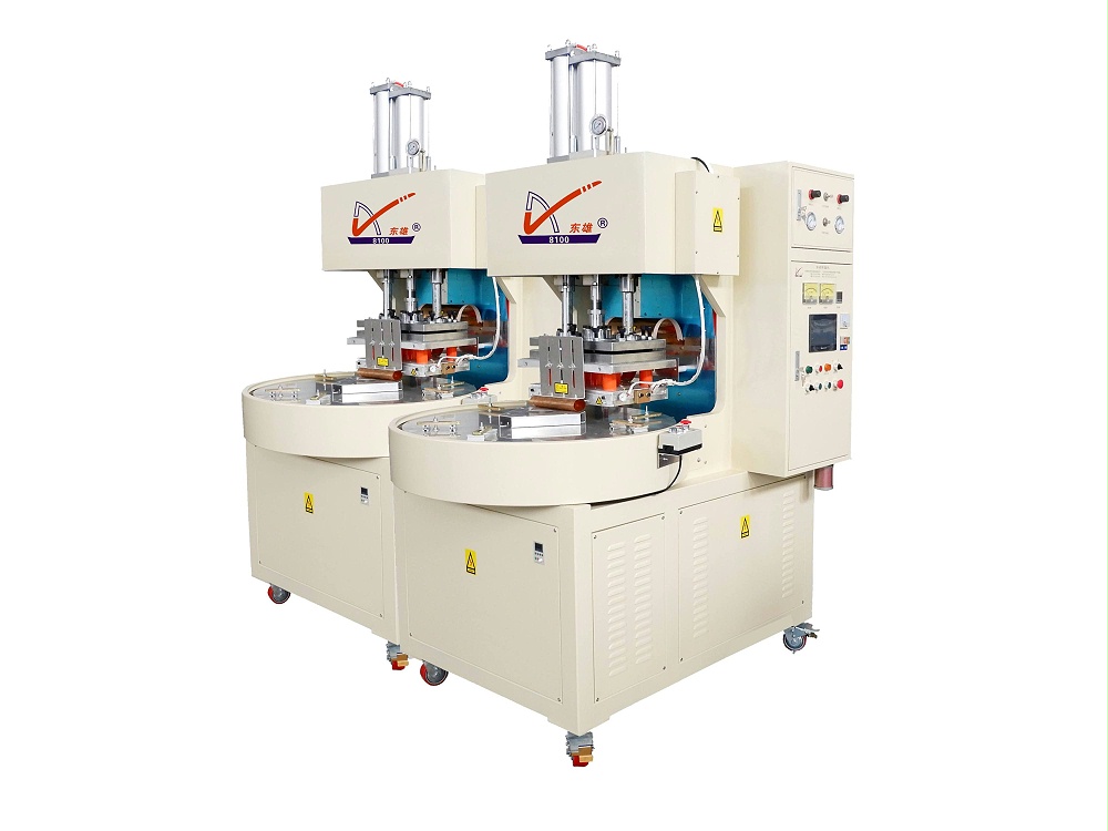 三工位自動轉(zhuǎn)盤高周波熔斷機 三工位自動轉(zhuǎn)盤高周波熔斷機